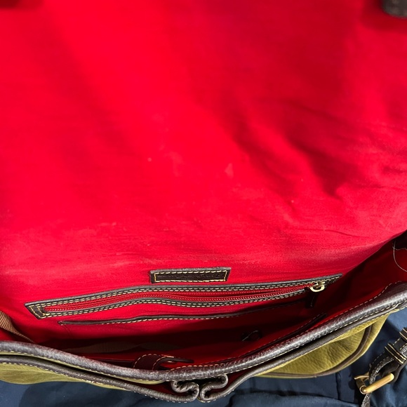 Vintage Dooney and Burke suede crossbody - Picture 5 of 5